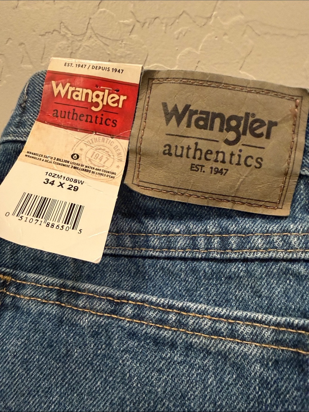 Wrangler Authentics Men's Light Blue Denim Relaxed Jeans